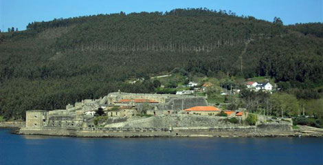 Castillo de San Felipe, situado frente al de A Palma, en aguas ferrolanas. | Turgalicia