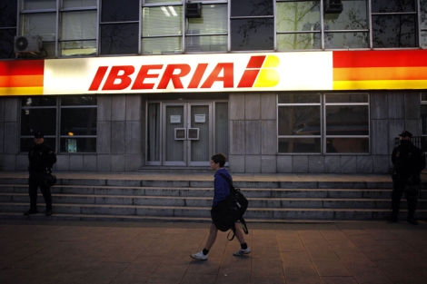 Las oficinas de Iberia en Madrid.| Reuters
