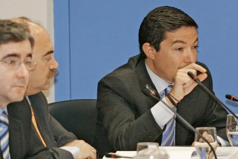 Pedro Calvo (dcha.) y Javier Conde (izq. con gafas), en 2006. | EM