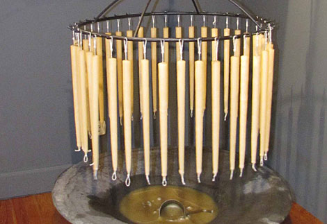 Una mquina de hacer velas que conserva el museo.