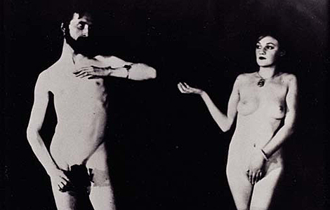 Duchamp y la modelo Bronja Perlmutter posan como Adn y Eva.