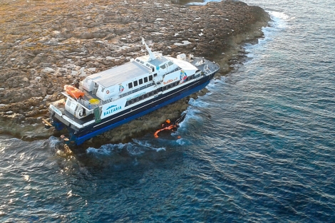El ferry encallado en Formentera | ELMUNDO
