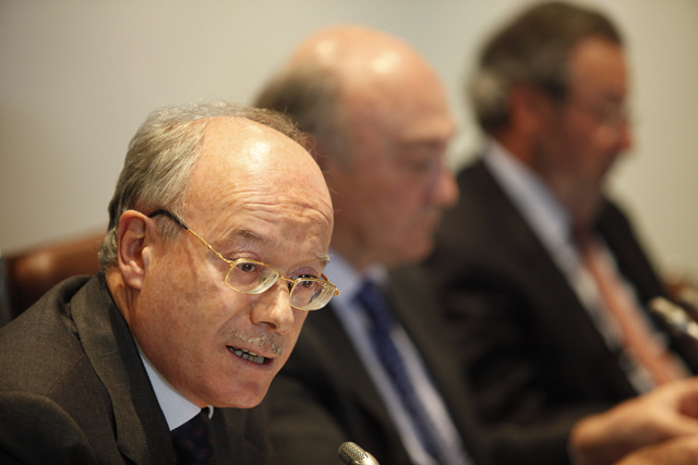 José Luis Feito (izq.), junto a otros dirigentes de la CEOE. | Sergio Enriquez-Nistal
