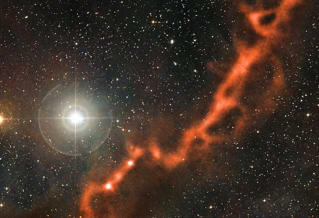 Filamento de formación estelar en Taurus | ESO/APEX (MPIfR/ESO/OSO), DSS2, D. De Martin -A. Hacar et al.