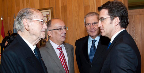 Fernndez Albor (iz), junto a los ex presidentes Laxe, Tourio y Feijo. | Xunta