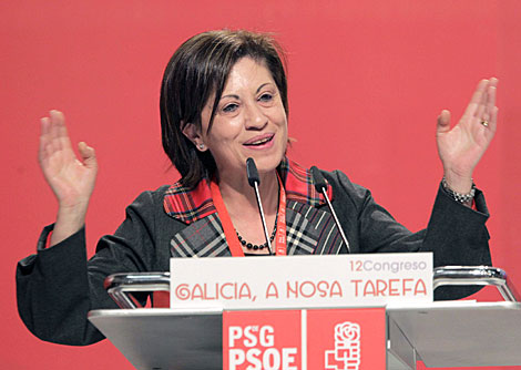 Elena Espinosa, en su intervencin en el congreso del PSdeG. | Efe