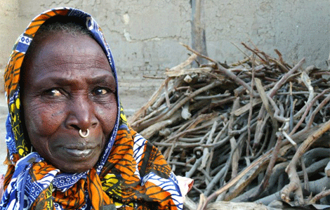 Una mujer en Mali. | J.L. Cuesta/Mar Aldaz