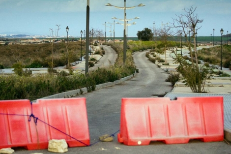 Terrenos urbanizables prcticamente abandonados en Cdiz. | EM