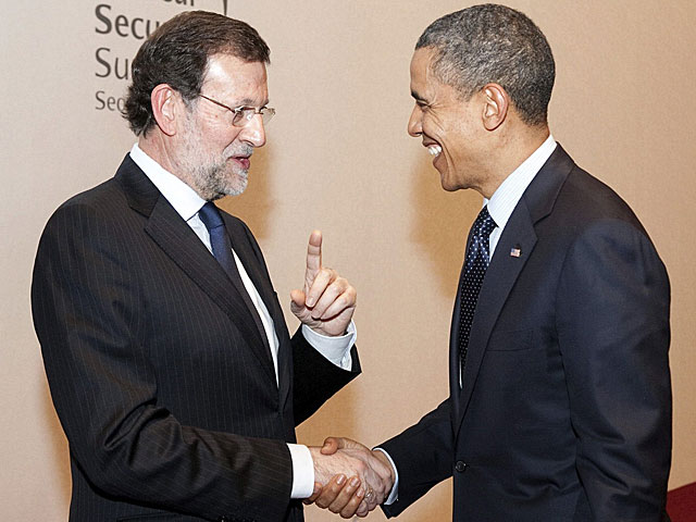 Rajoy y Obama conversan en Sel. | Fernando Calvo | Efe