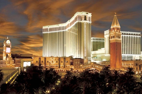 Imagen de varios casinos de Sheldon Adelson en Las Vegas. | EM