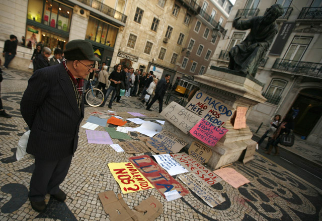 Protestas en Lisboa contra la banca y la represión policial, | Reuters