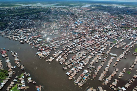 Inundaciones en la ciudad peruana de Iquitos. | AFP/SENAMI