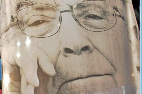 Homenaje en Buenos Aires al escritor el Da del Libro. | Leo la Valle