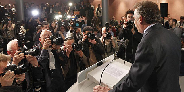 El lder centrista Franois Bayrou, al anunciar su voto. | Reuters