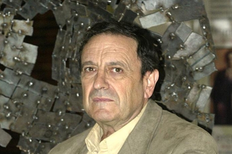 El escritor Francisco Esteve en 2003. | Bernab Cordon
