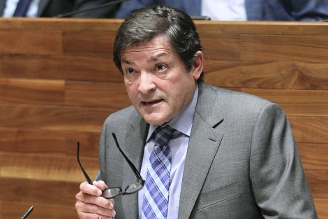Javier Fernndez, este martes en el Parlamento asturiano. | Efe