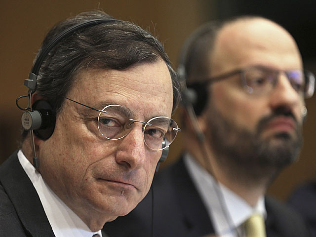 El presidente del Banco Central Europeo, Mario Draghi, en el Parlamento Europeo, en Bruselas. | Reuters