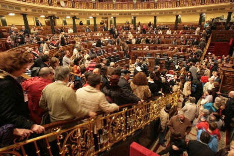 Ciudadanos visitan el Congreso en su jornada de puertas abiertas. | Begoa Rivas