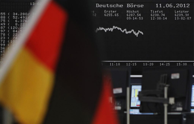 Bandera alemana por la Eurocopa en la Bolsa de Frncfort. | Reuters