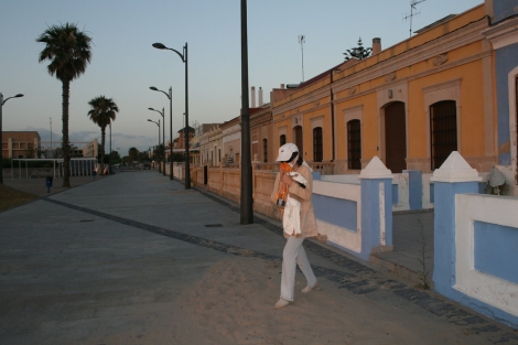 Elvira Roda abandona este sbado a primera hora su casa en Alboraya. | C. Taberner