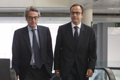 Boixareu (dcha.) acude al juzgado para prestar declaracin. | Jordi Soteras