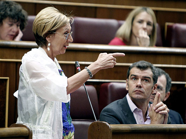 La lder de UPyD, Rosa Dez, interviniendo en el Parlamento el pasado jueves. | Efe