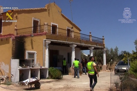 Tres detenidos por más de 50 robos en casas de campo y naves ...