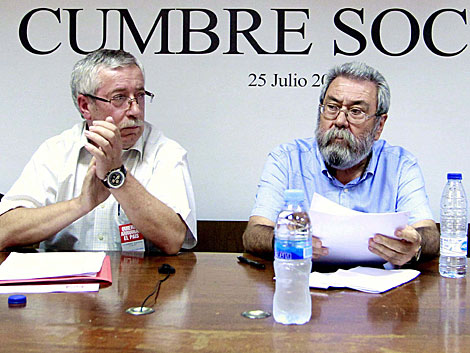 Toxo y Mndez, en la cumbre social del mircoles. | Manuel H. De Len / Efe