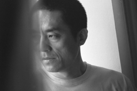 El director chino en 1997, en el Festival de Cine de San Sebastián.