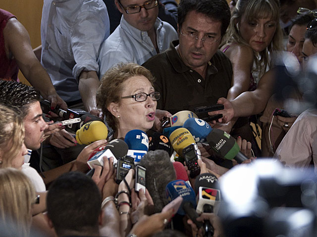 La consejera andaluza, Carmen Martnez Aguayo, tras abandonar la reunin. | Alberto Di Lolli