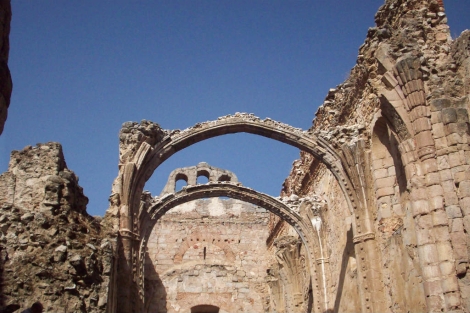 Imagen del monasterio de Pelayos de la Presa. | F. J. A