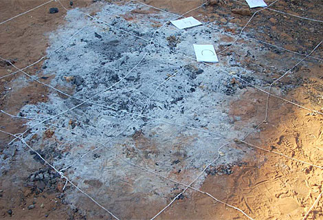 Hoguera de Las Quemadillas una vez retirados los restos seos. (Imagen del 10-10-2011).