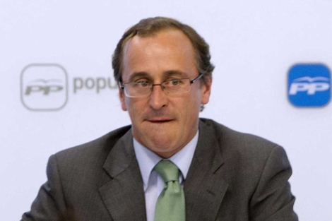 El portavoz parlamentario del PP, Alfonso Alonso. | Efe