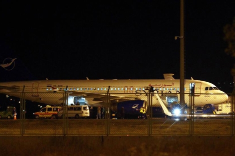 El avin sirio obligado a aterrizar en el aeropuerto de Ankara. | Efe