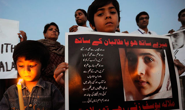 Manifestacin en apoyo de Malala. | Efe