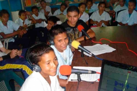 Radio comunitaria en El Salvador | Agareso