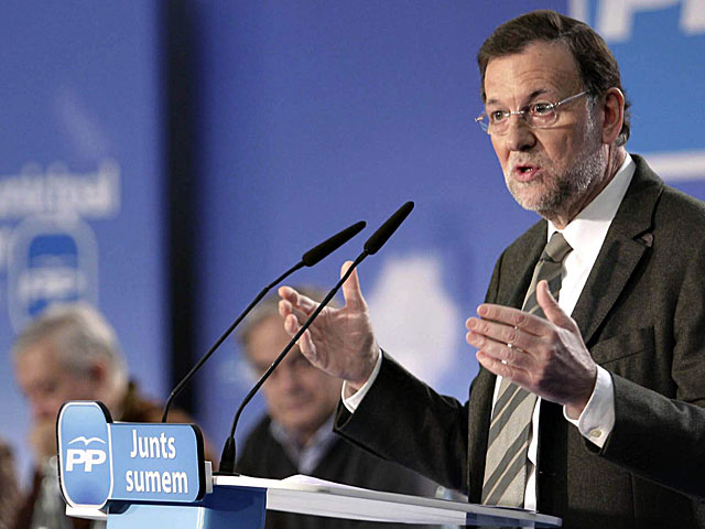 Rajoy, durante su intervencin en Barcelona. | Albert Oliv / Efe