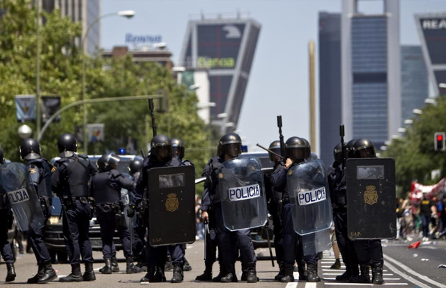 Antidisturbios en una protesta minera en Madrid, | Alberto di Lolli