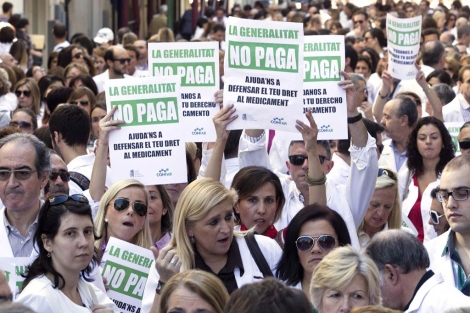 Manifestacin de los farmacuticos en Valencia el pasado martes. | Benito Pajares