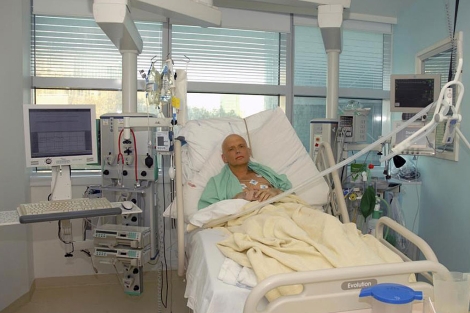 Alexander Litvinenko, ingresado en un hospital de Londres tras ser envenenado. | Reuters