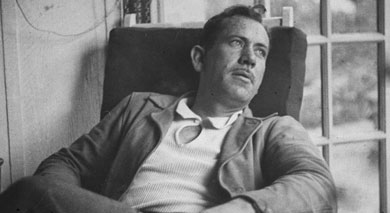 John Steinbeck, fotografiado en 1937. | E.M.