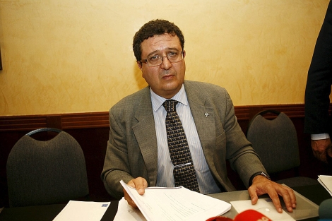 El ex juez Francisco Serrano, en una rueda de prensa en julio de 2012. | E. Lobato