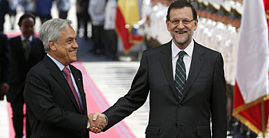 Piera y Rajoy posan en La Moneda. | Ivn Alvarado / Reuters