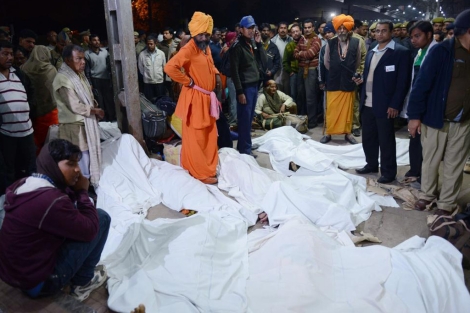 Varios de los cuerpos sin vida de las víctimas. | Reuters
