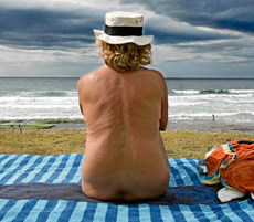 Una mujer en la playa. | E.M.