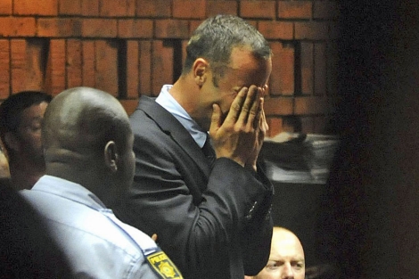 Imagen de Pistorius llorando ante el tribunal