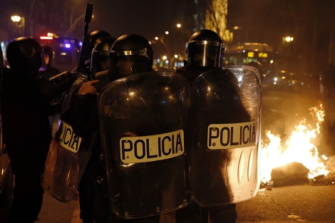 Policas en los incidentes posteriores a la manifestacin.| Afp