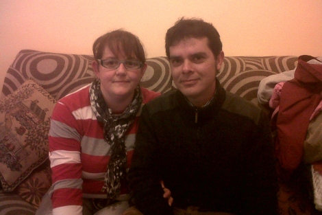 Esta pareja gallega, con dos hijos, logr 206 euros en dos das para pagar la hipoteca.