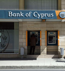 Una sucursal del Banco de Chipre. | Afp