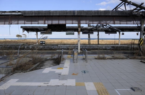 Estacin de tren abandonada en la localidad de Tomioka. |Efe